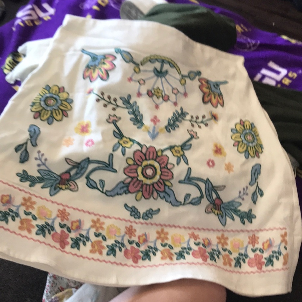 Lulus skirt